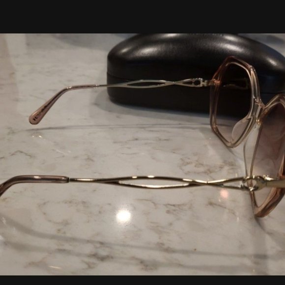 Coach Sunglasses - Picture 2 of 3
